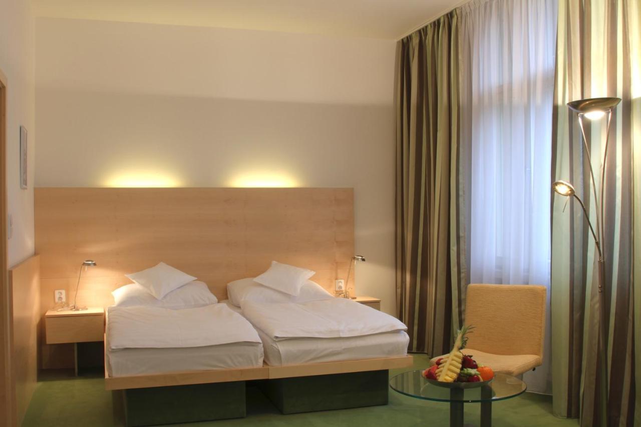 Hotel DAP Prague Luaran gambar