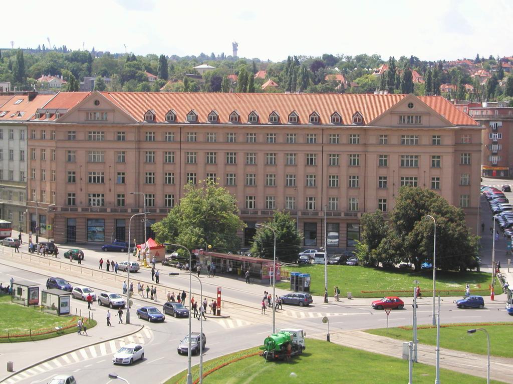 Hotel DAP Prague Luaran gambar